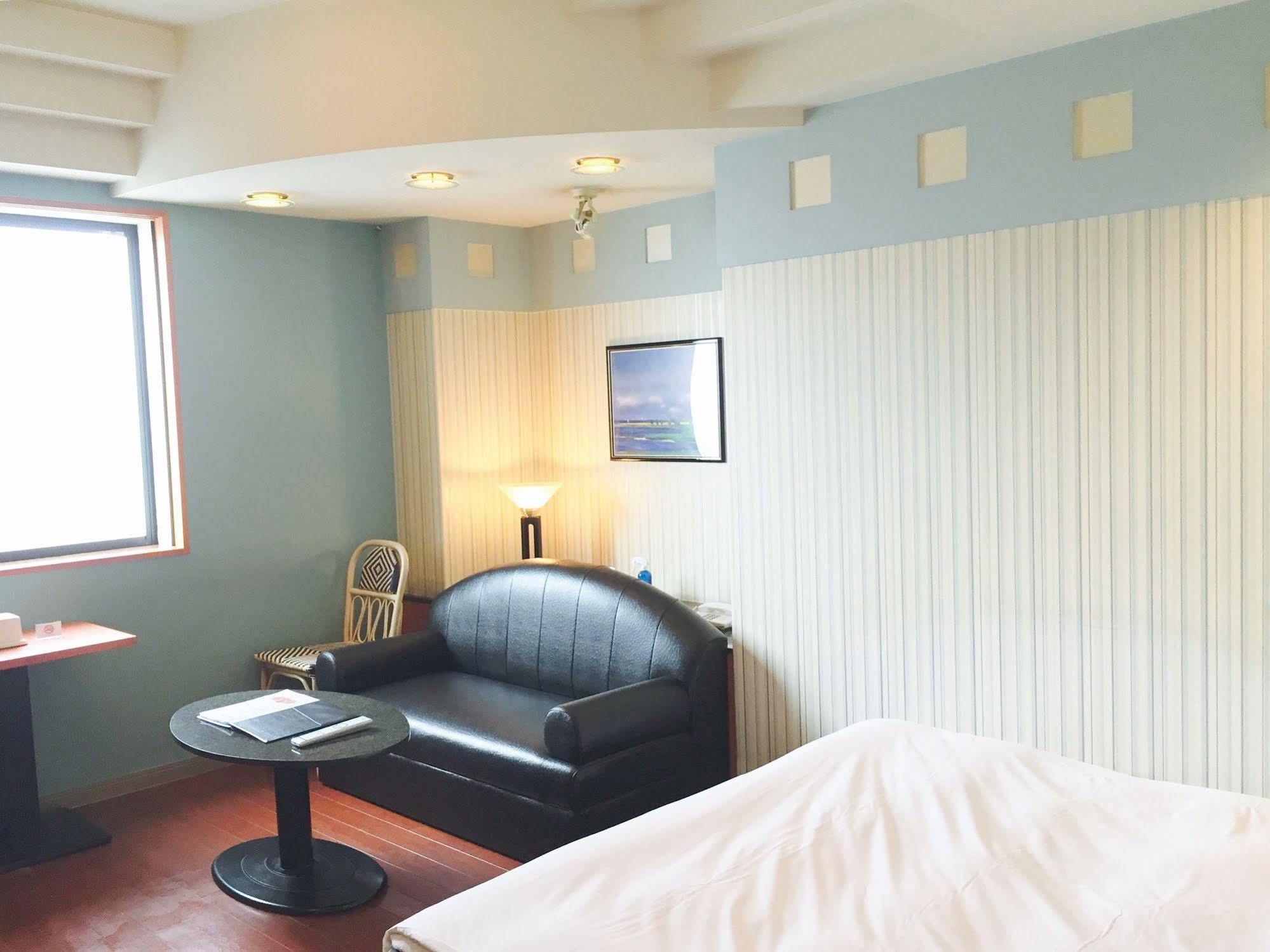 Niceinn Hotel Maihama Tokyo Bay Premiere 우라야쓰 외부 사진
